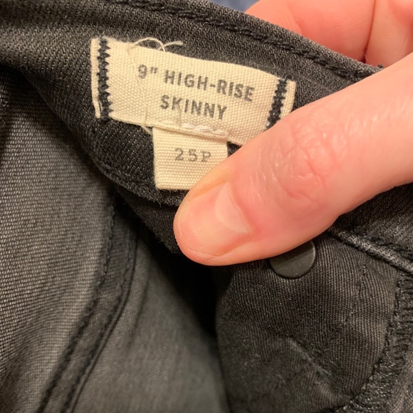 Madewell 9” high rise skinny jeans - Picture 3 of 3